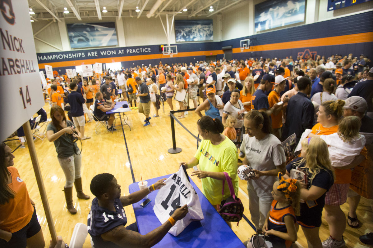 Auburn Fan Day 2014
